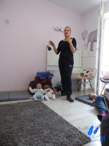 Warsztaty z chustowania Oli Bineckiej w Artyście Mowy