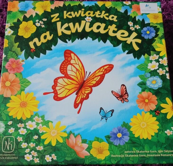 Recenzja: "Z kwiatka na kwiatek"